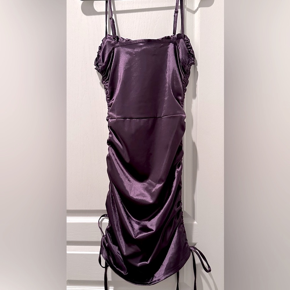 NWT Lizette Collection Sleeveless Satin Stretch Ruched Bodycon Party Dress